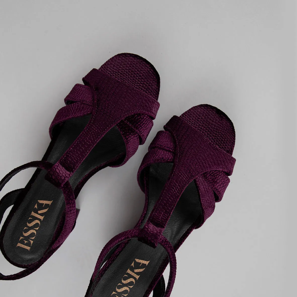 Charlie Velvet Dark Plum