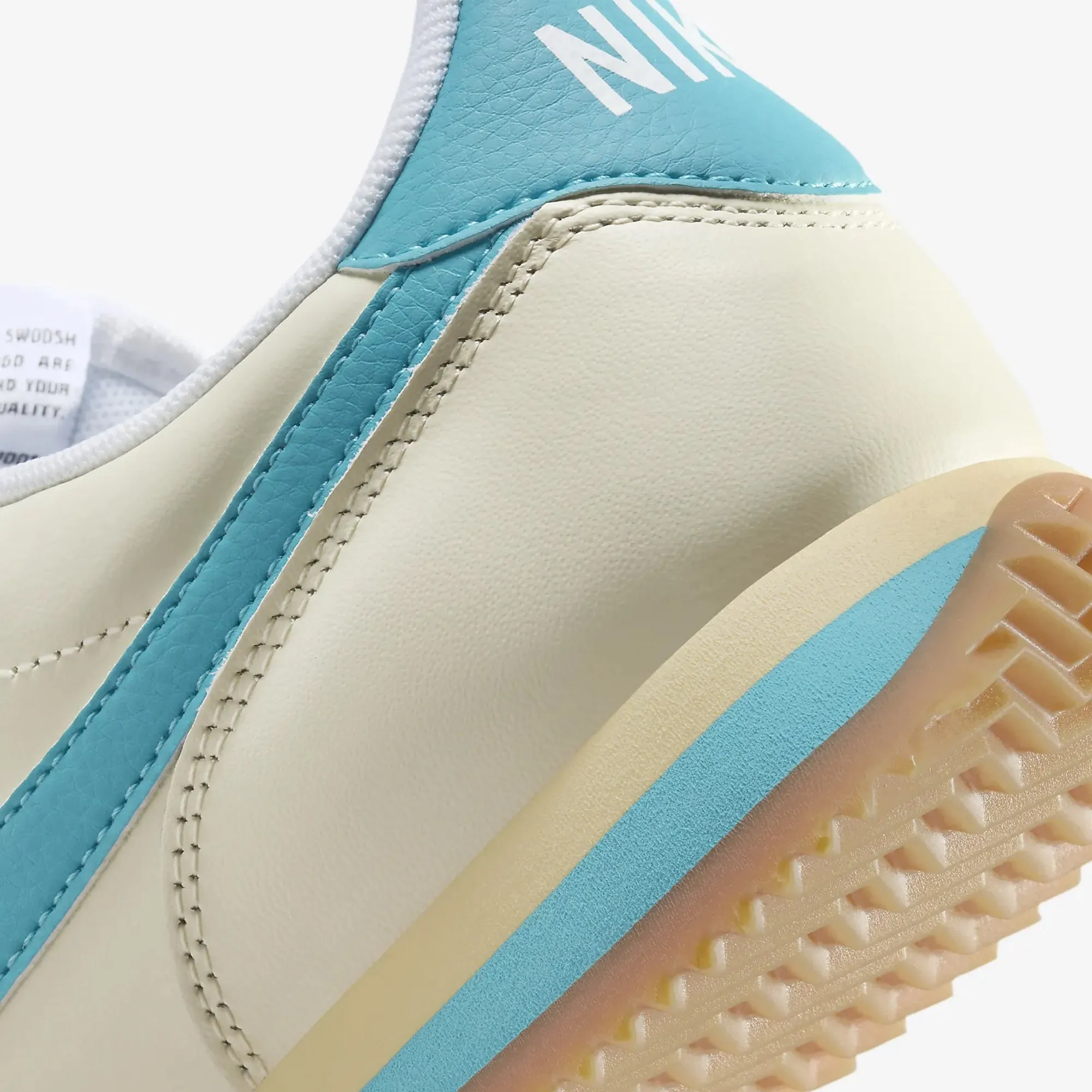 Nike | WMN'S CORTEZ TXT  { COCONUT MILK/TEAL NEBULA-GUM YELLOW